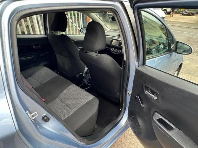 2014 Toyota Yaris 1.33 Dual VVT-i Icon Euro 5 5dr