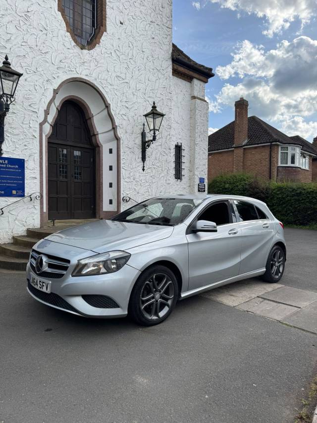 Mercedes-Benz A Class 1.5 A180 CDI Sport Euro 5 (s/s) 5dr Hatchback Diesel Silver