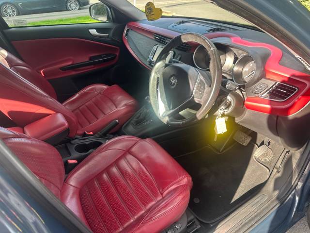 2016 Alfa Romeo Giulietta 1.6 JTDM-2 Super TCT Euro 6 (s/s) 5dr