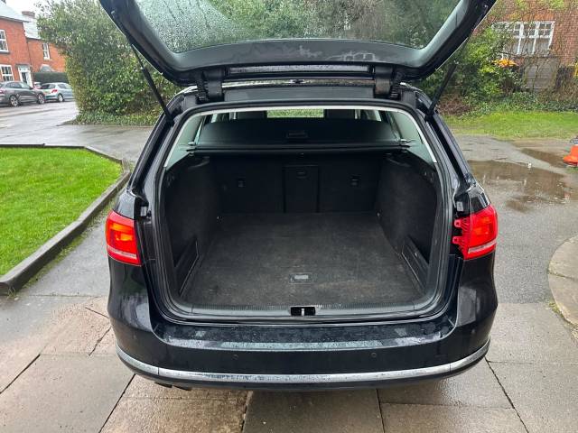 2014 Volkswagen Passat 2.0 TDI BlueMotion Tech Executive Euro 5 (s/s) 5dr