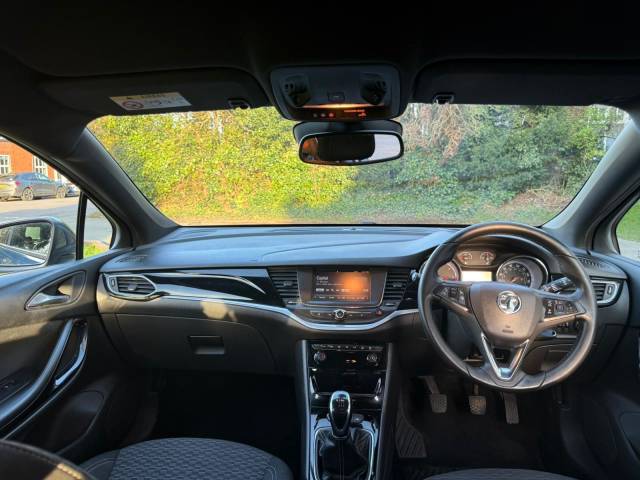2016 Vauxhall Astra 1.6 CDTi BlueInjection SRi Euro 6 (s/s) 5dr